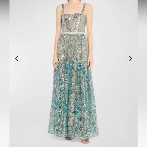 Bronx and Banco
Midnight Sleeveless Sequin Square-Neck
Gown